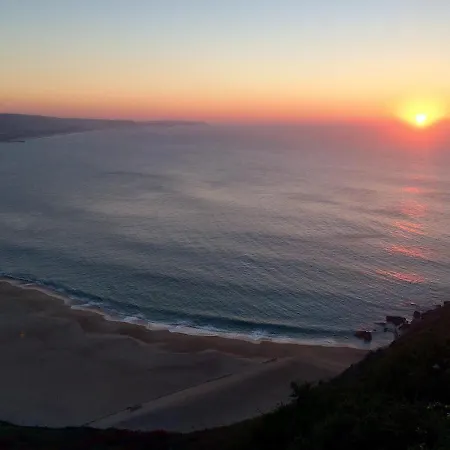 The View Over Nazare! Mar A Pedra בית נופש נאזרה